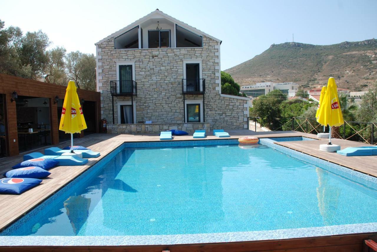 Victoria Hotel&Lounge Foça Exterior foto